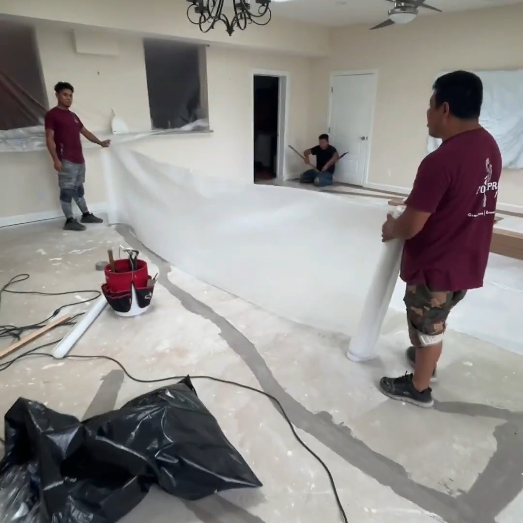 Out with the carpet, in with the hardwood! We transformed this project by replacing old carpeting with beautiful hardwood, bringing warmth, durability, and timeless style.
Start your own project today: https://tinyurl.com/ftprntsflrsfrfx
