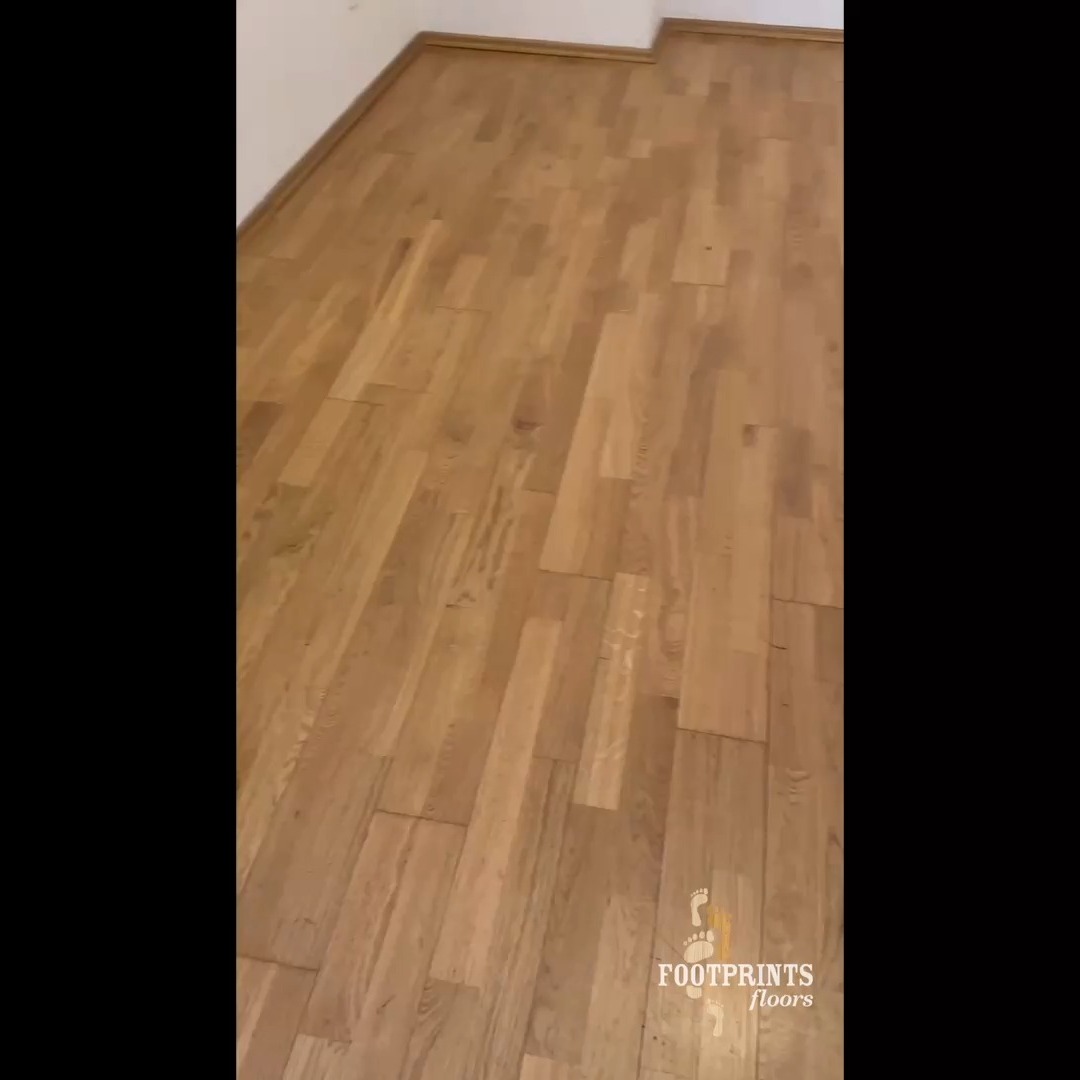 Applying the final finish with precision. Protecting wood and ensuring every plank looks clean and uniform.

Click the link to visit our website and schedule a free estimate or to learn more.
https://tinyurl.com/ftprntsflrsfrfx

