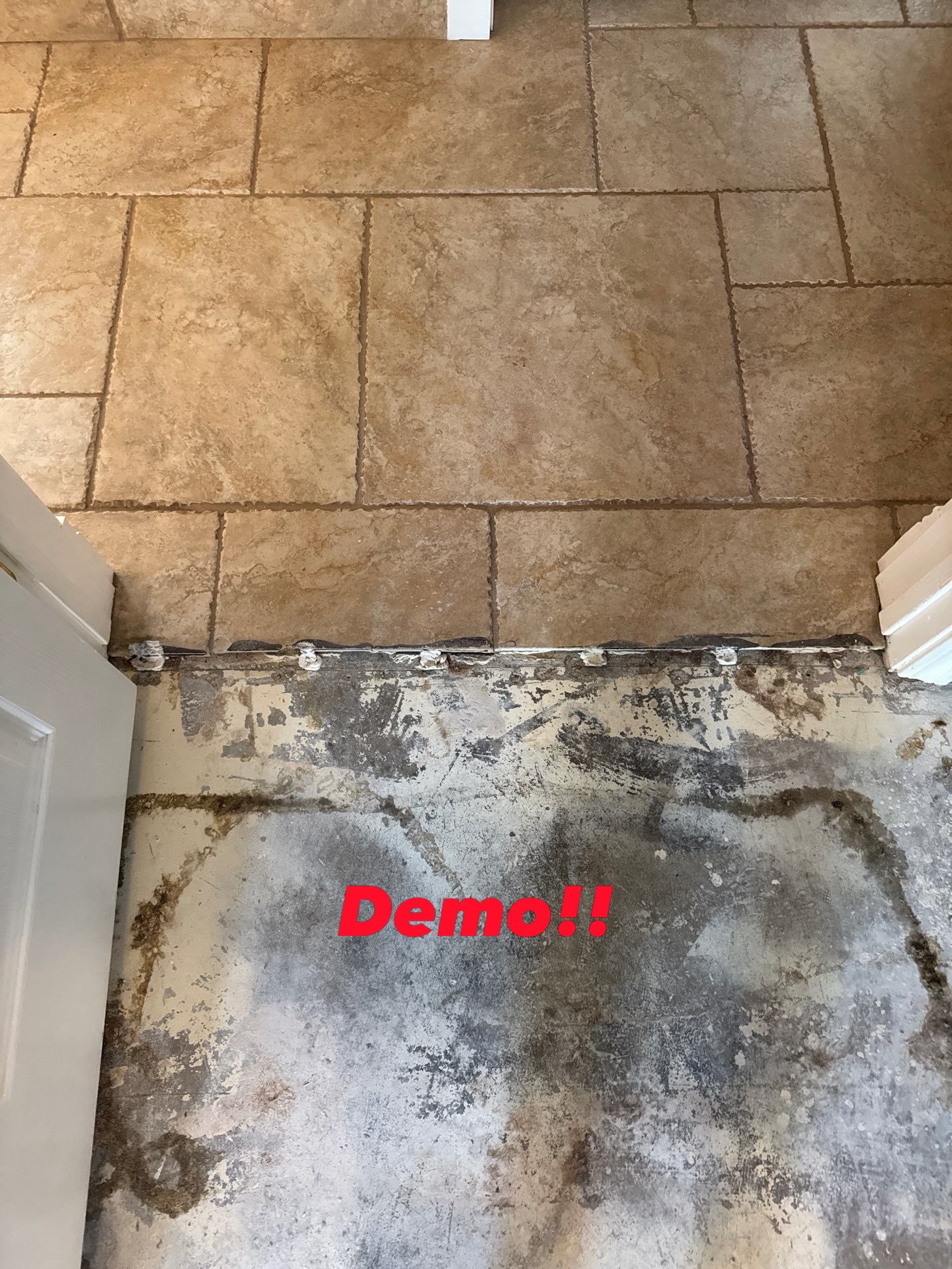 Fresh demo ✔️ Floor leveled ✔️ Beautiful new LVP installed ✔️

What a transformation! ✨🏡

Your project can be next!

