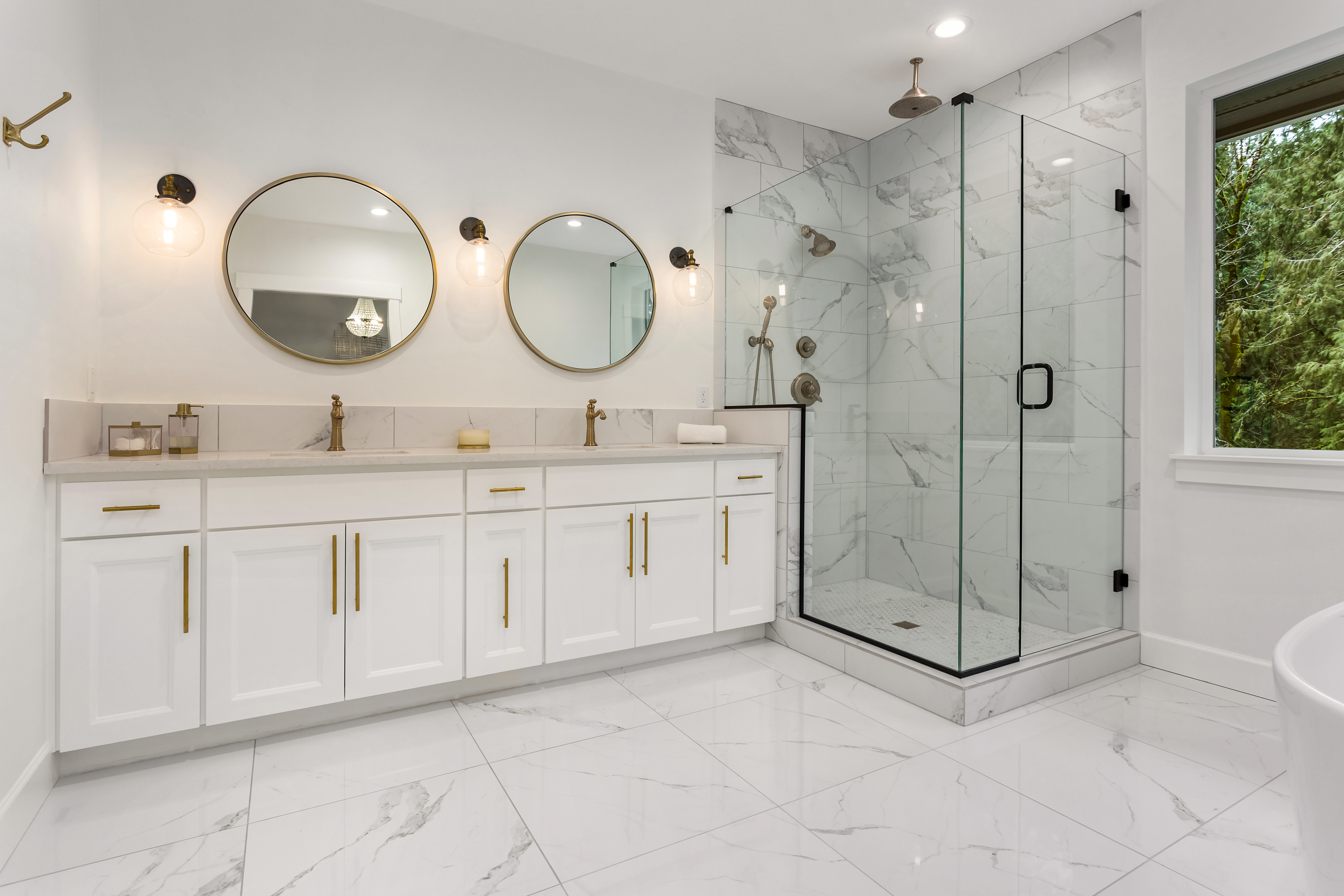 Why Tile Is a Top Choice for Bathroom Renovations in Livonia / Farmington Hills, MI