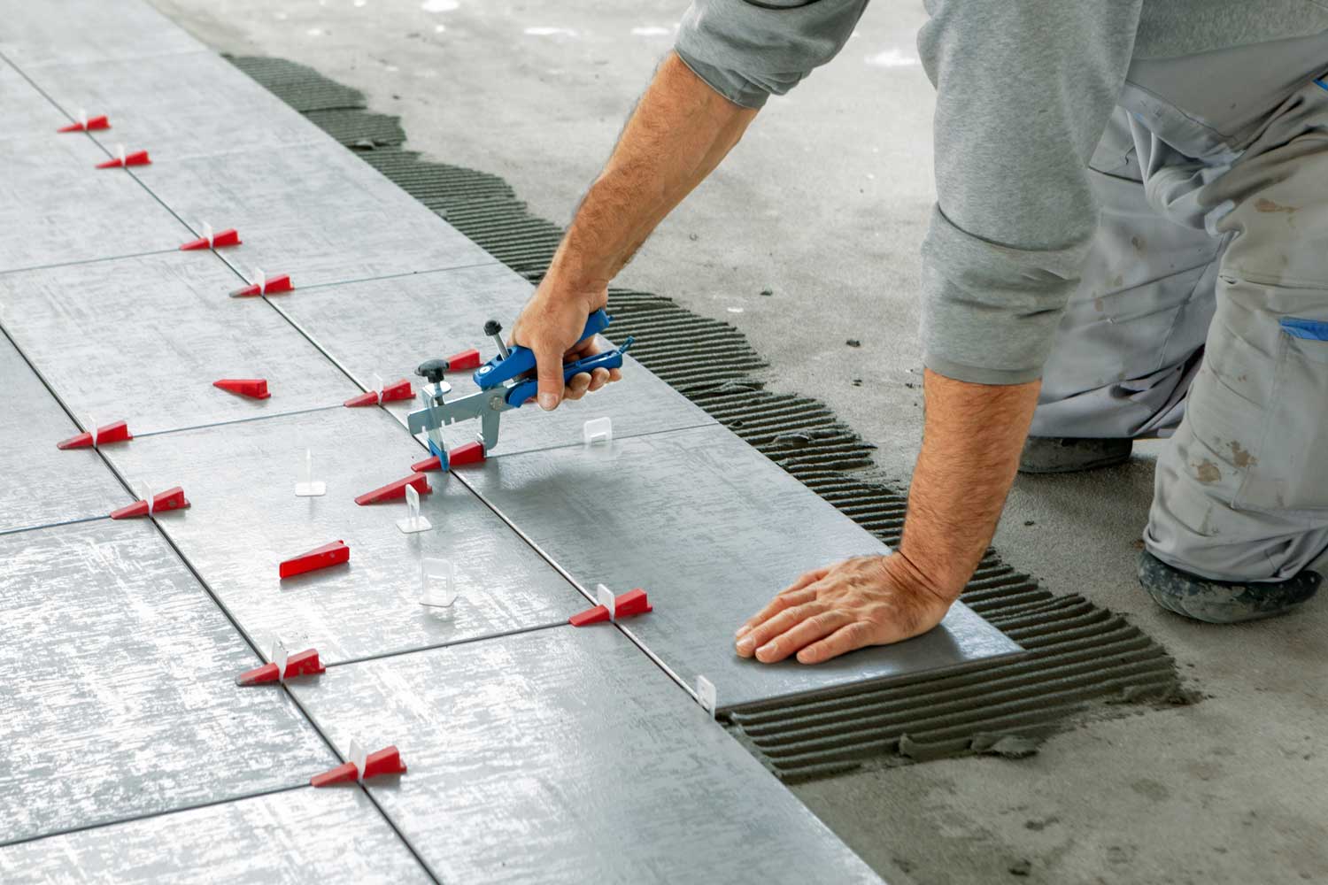 Tile flooring installation in Houston - Footprints Floors.